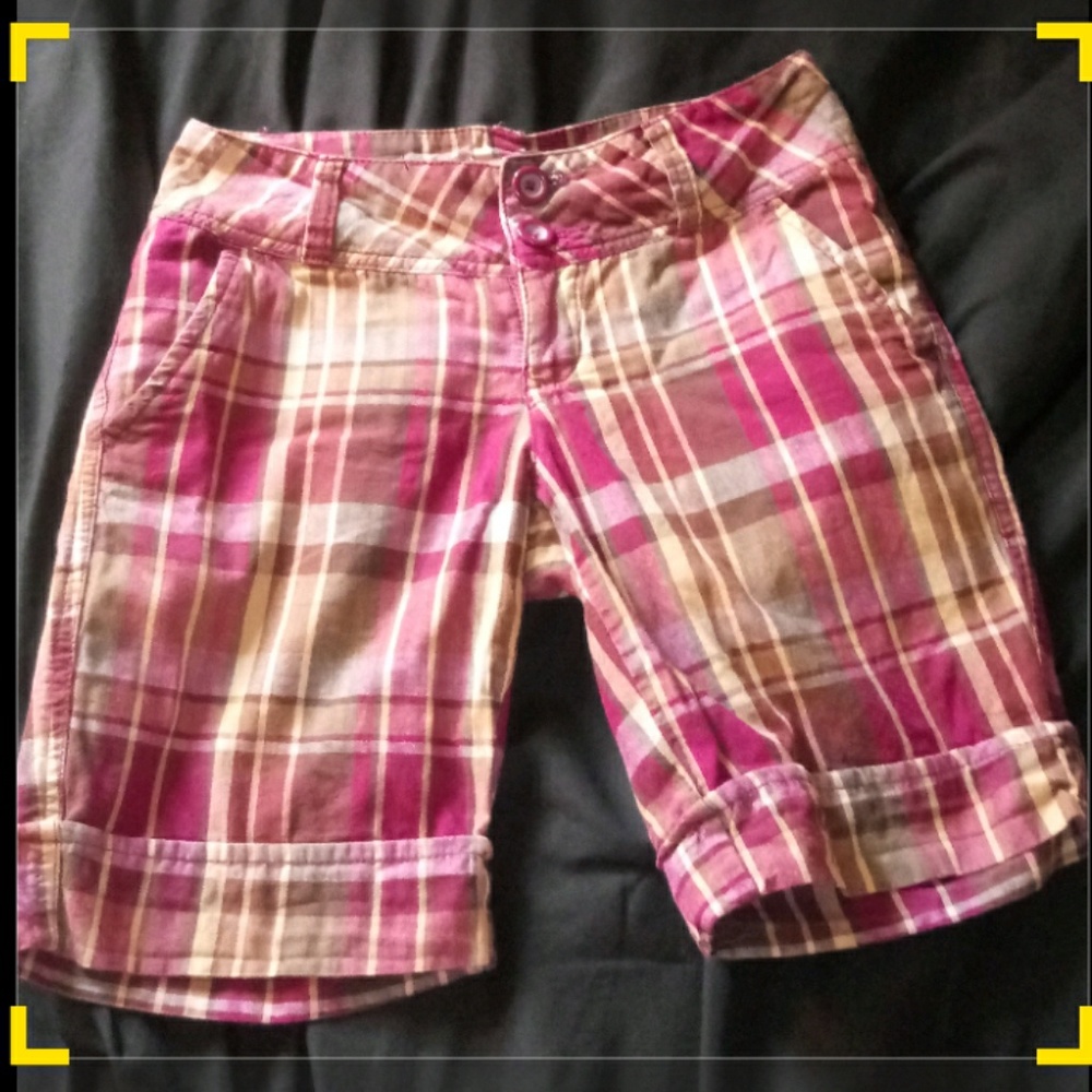 Womens size 1  juniors bermuda shorts